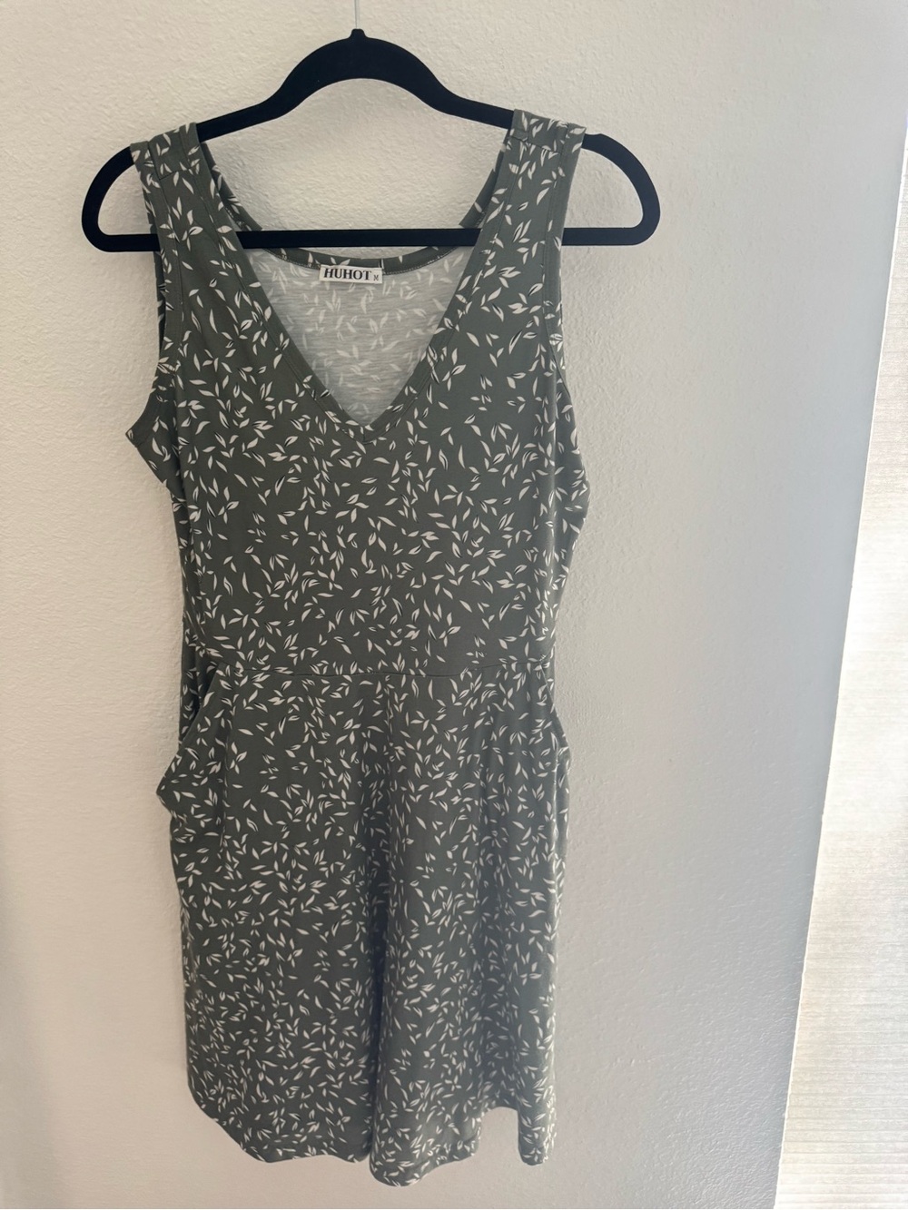 Olive Green V-Neck Printed Sleeveless Dress
